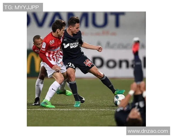 克莱蒙特与格勒诺布尔的激烈对决揭示法乙联赛新动态与球队实力对比