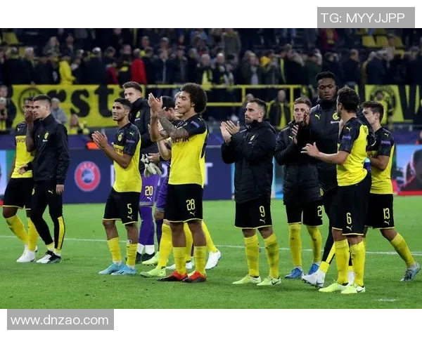 巴塞罗那与多特蒙德下半场精彩对决回顾与分析